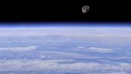 37 S_ps3.nasa.shuttle.earth.and.moon.jpg